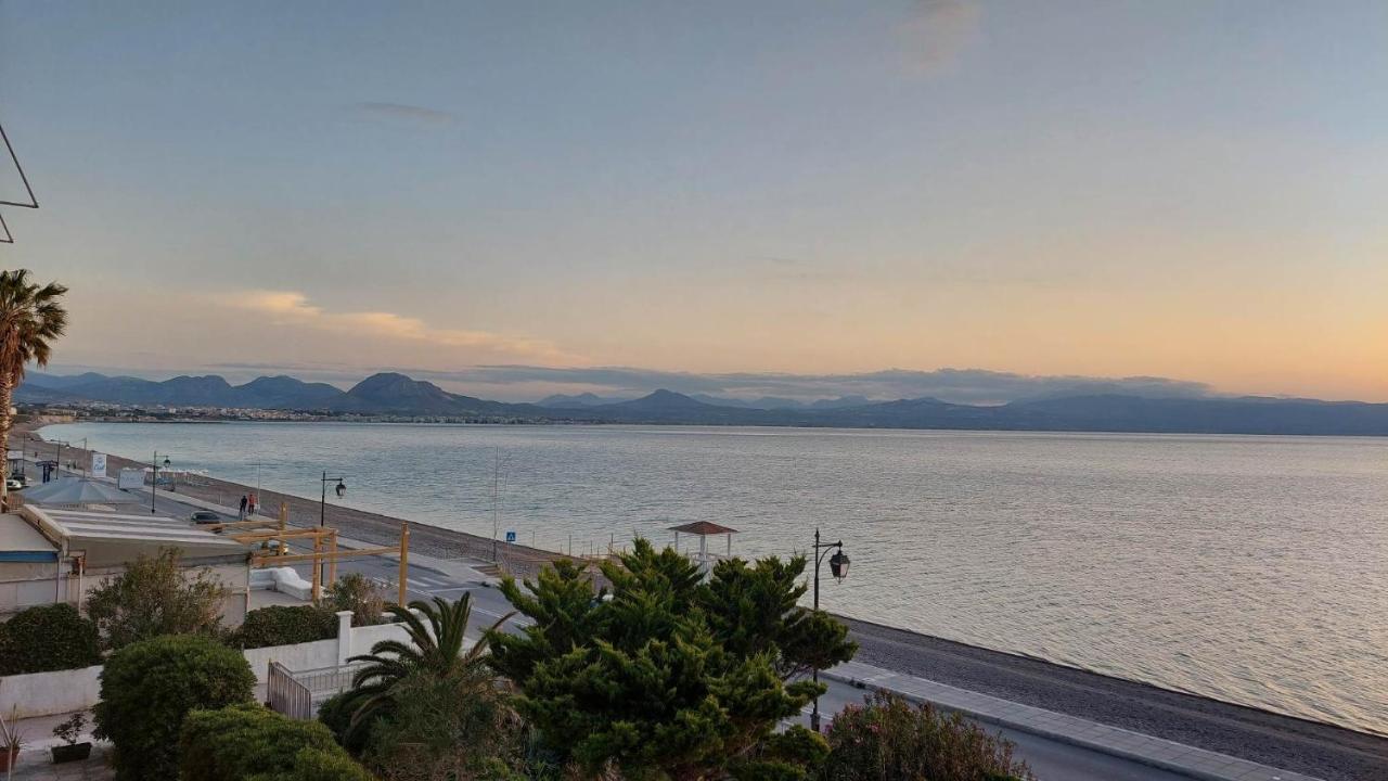 Loutraki Bay Apartment Exterior photo